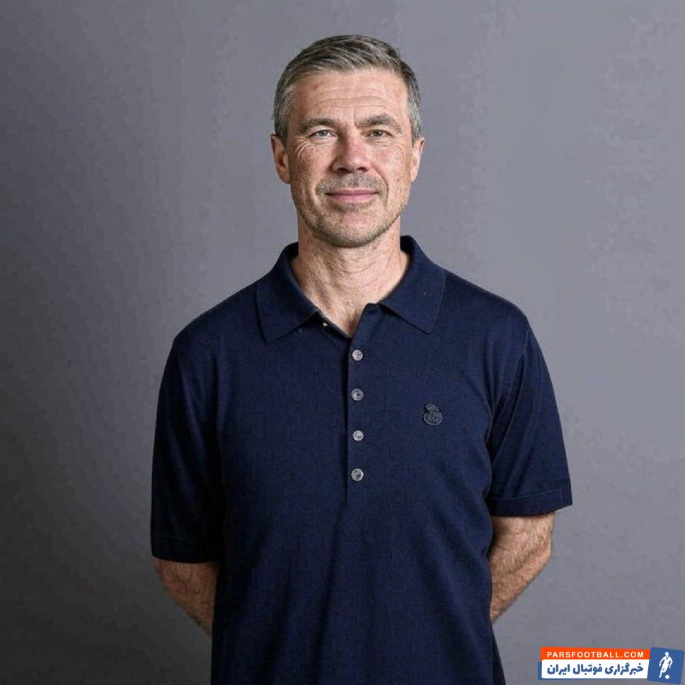 پس از شکست سنگین رئال مادرید مقابل اتلتیکو مادرید با نتیجه 2-5، عده زیادی از طرفداران لوس بلانکوس نسبت به رویکرد و تاکتیک‌های ژابی آلونسو معترض شده‌اند.