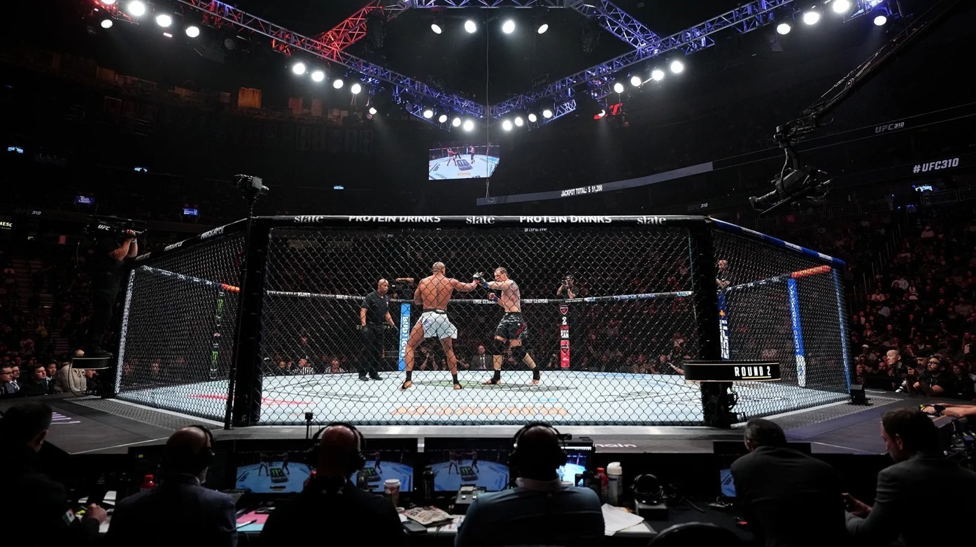 14040626114631909340404310 UFC , MMA ,