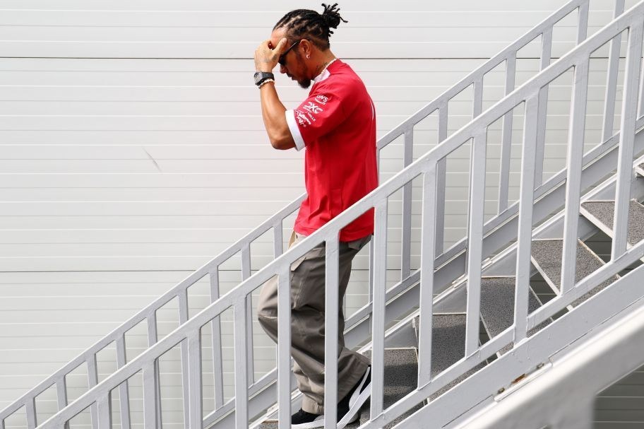 14040630083740560340723210 لوئیز همیلتون ,