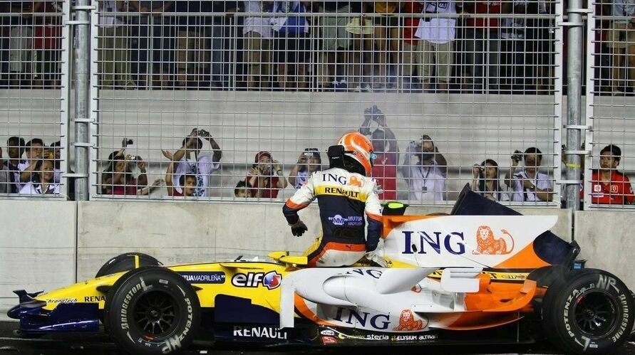 14040712101055556342364410 اتومبیلرانی فرمول یک ,