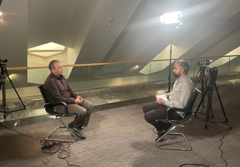 1404071614221954534288004-1 محمدمهدی فروردین , استقلال , تیم فوتبال پرسپولیس , دوومیدانی , وزارت ورزش و جوانان ,