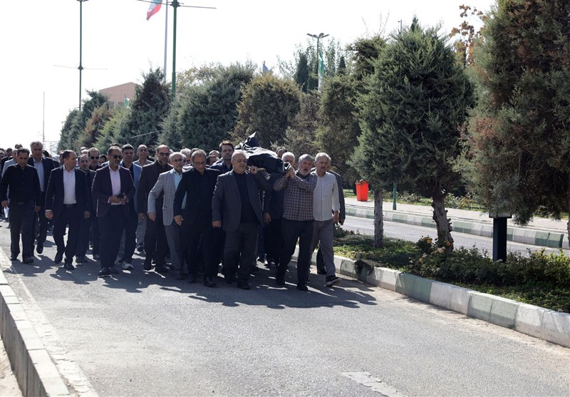 1404080712440586234509204 فوتبال , استقلال ,