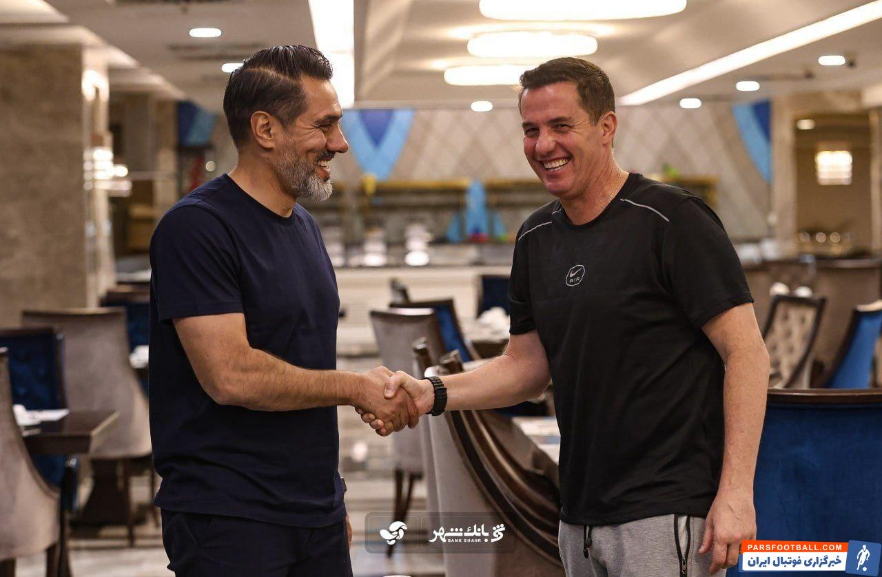 اوسمار ویرا با افشین پیروانی مدیر پرسپولیس جلسه ای برگزار کرد