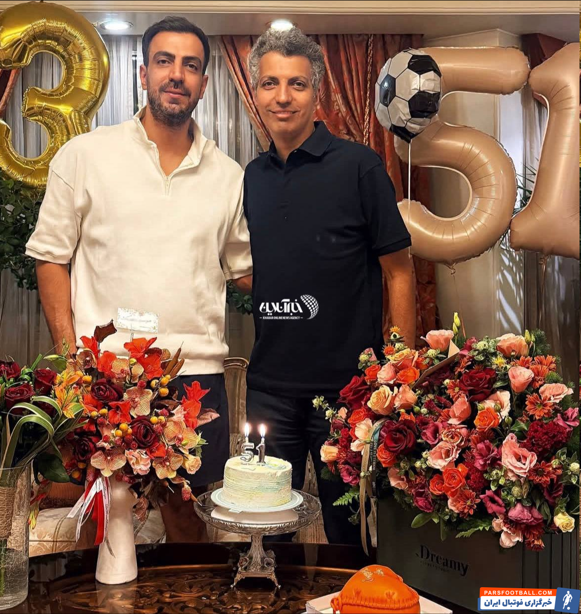 عادل فردوسی‌ پور جشن تولدش را کنار برادرش جشن گرفت