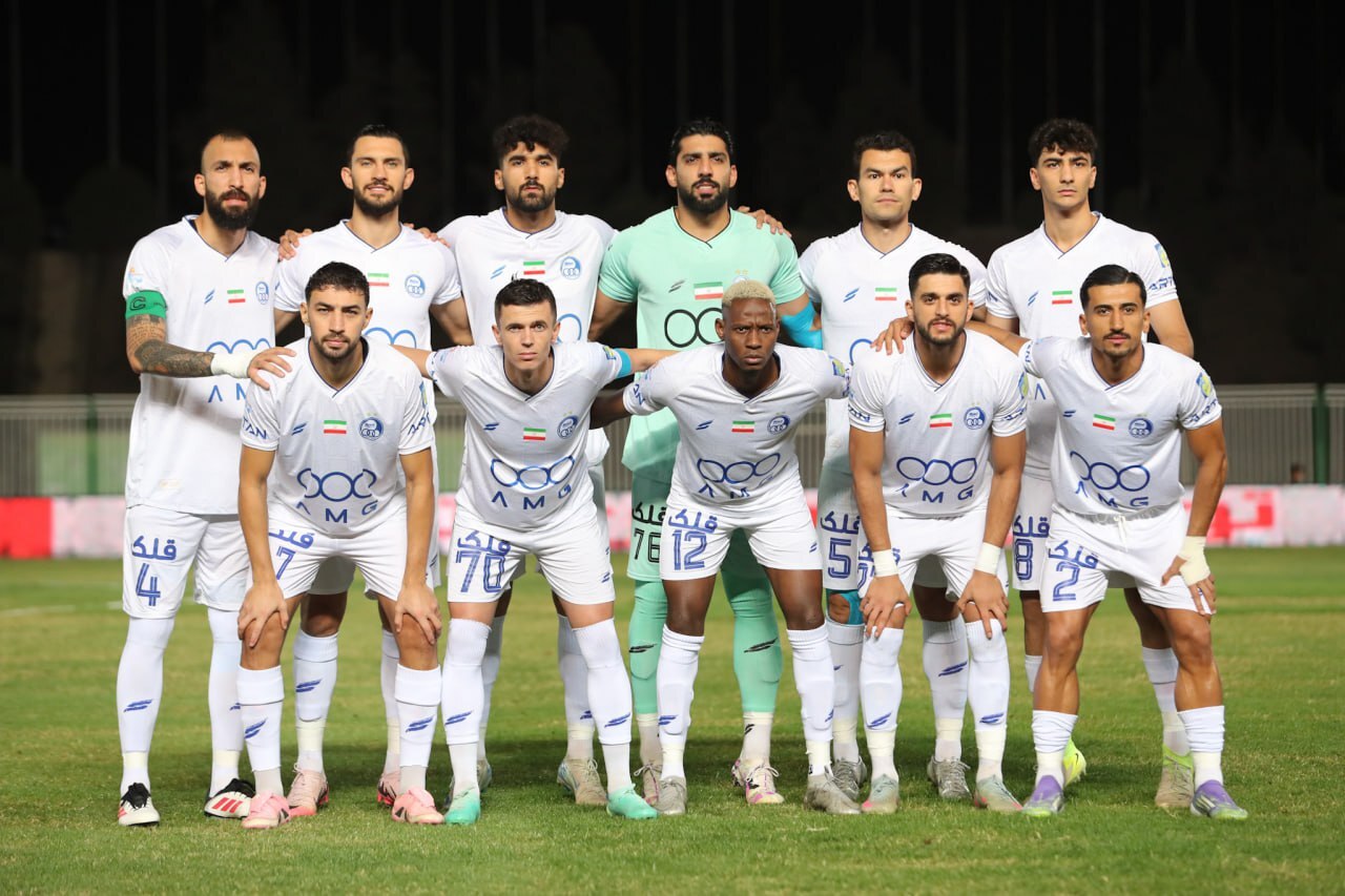 سفر به دوبی با کولهباری از تردید؛ ساپینتو برمیگردد و تیمش را از لب خط دید میزند! سفر به دوبی با کولهباری از تردید؛ ساپینتو برمیگردد و تیمش را از لب خط دید میزند!