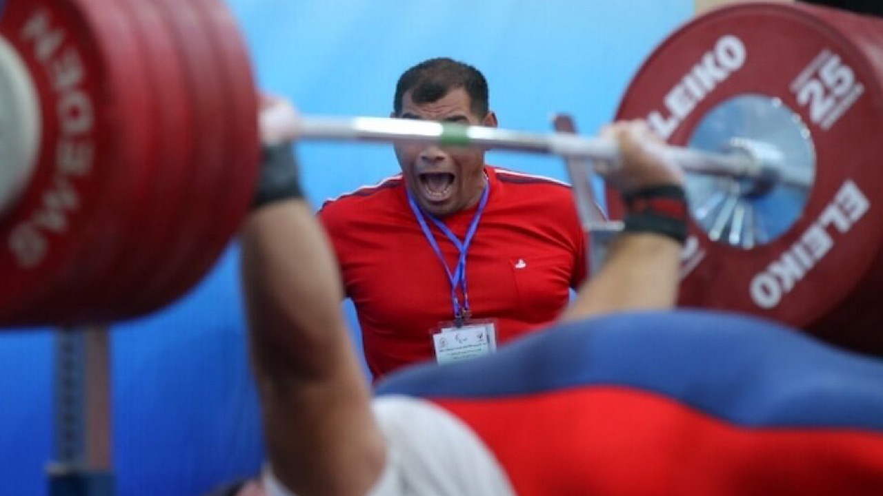 هت‌تریک کاروان پاراوزنه‌برداری ایران در کسب طلا