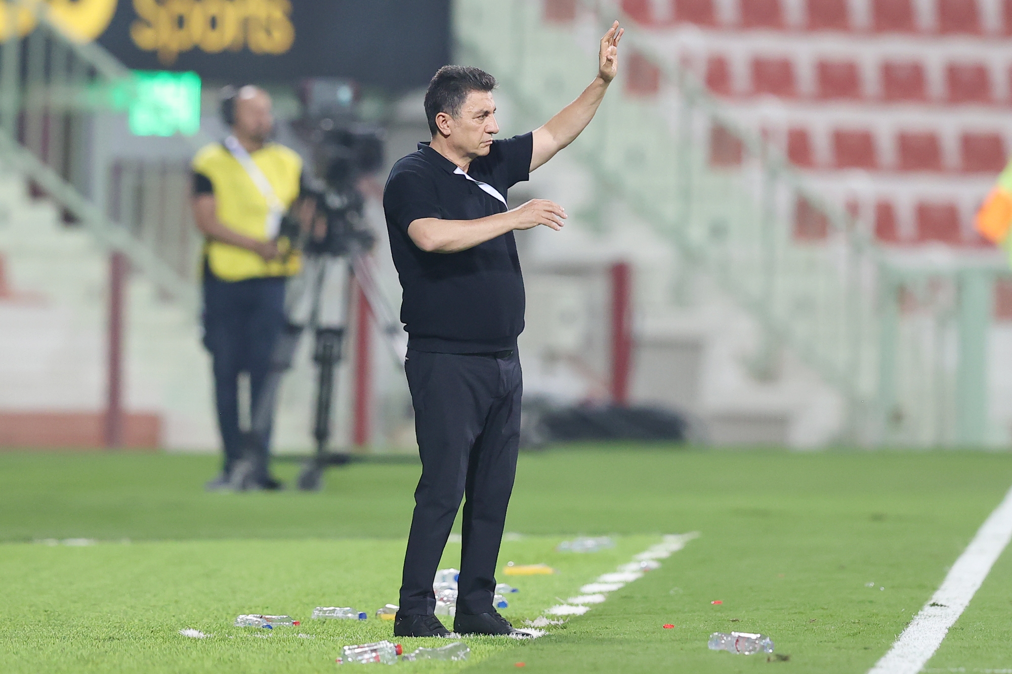 2132695_583-1 برای امیر قلعهنویی و تیمش؛ بکوب، بساز و نترس