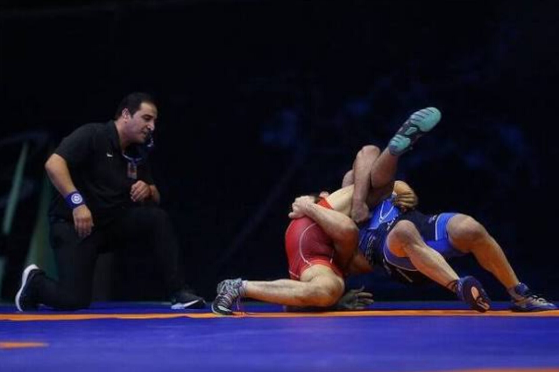 «ضربه کاری» به لیگ کشتی با پیشنهادهای ۷ و ۵ میلیاردی؛ کشتیگیر ۱۰۰ میلیونی لیگ گذشته چطور ۲ میلیاردی شد؟ «ضربه کاری» به لیگ کشتی با پیشنهادهای ۷ و ۵ میلیاردی؛ کشتیگیر ۱۰۰ میلیونی لیگ گذشته چطور ۲ میلیاردی شد؟