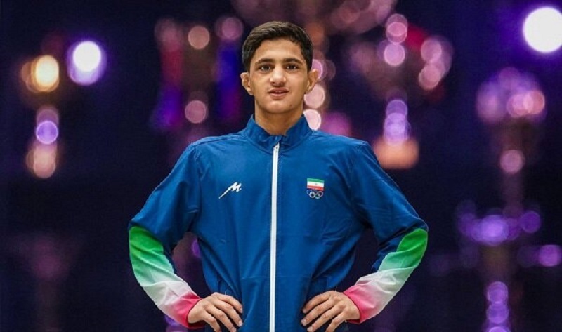 2143353_943-1 آرمان الهی به مدال نقره کشتی آزاد رسید