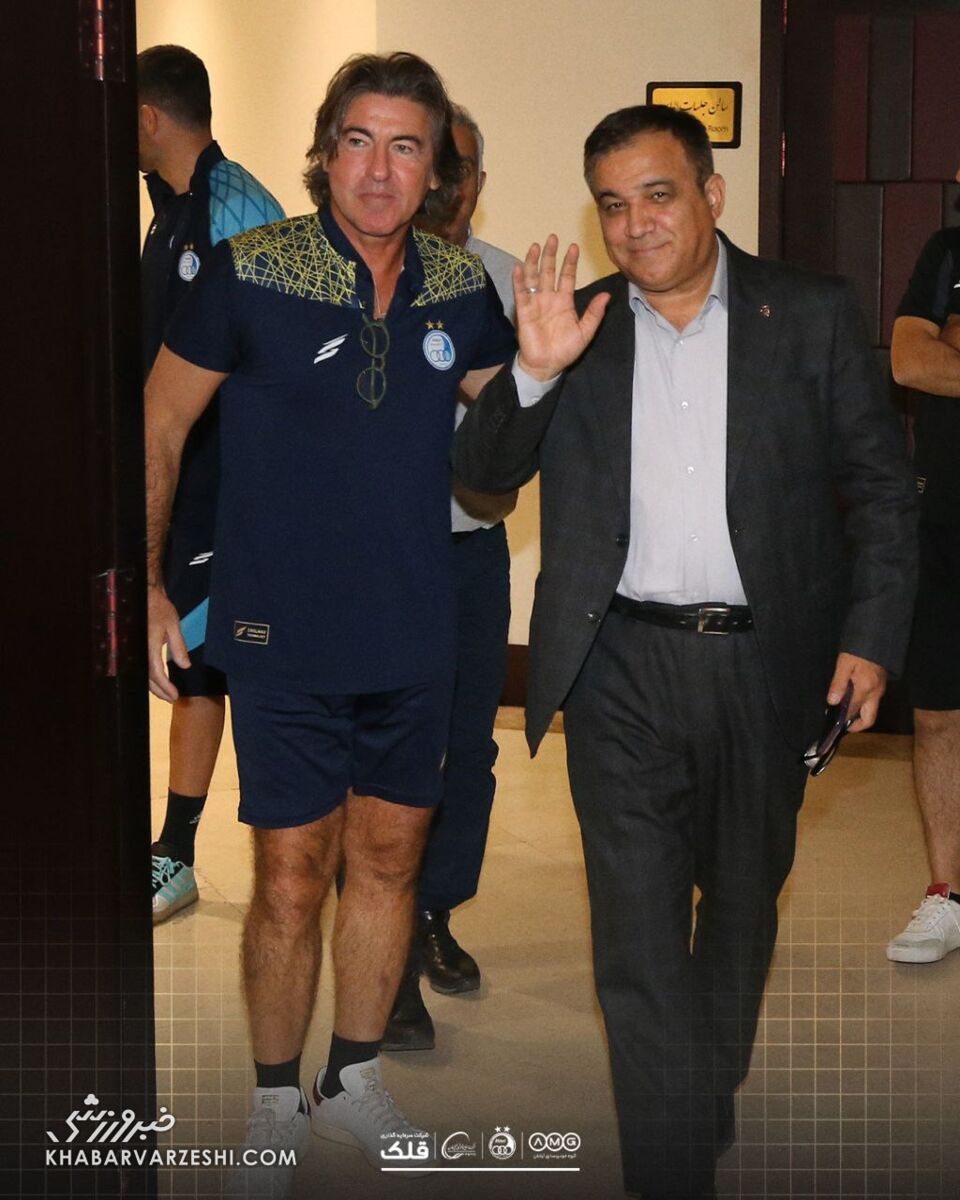 406683 ساعاتی پیش از بازی حساس؛ جلسه خصوصی مدیریت با ساپینتو در اردوی استقلال +عکس
