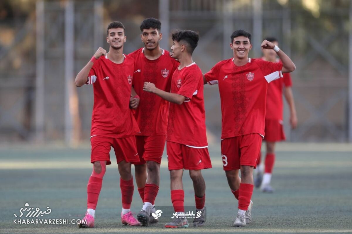 407408 ۶ فقط تخصص پرسپولیس!/ رقیب سرخها گلباران شد