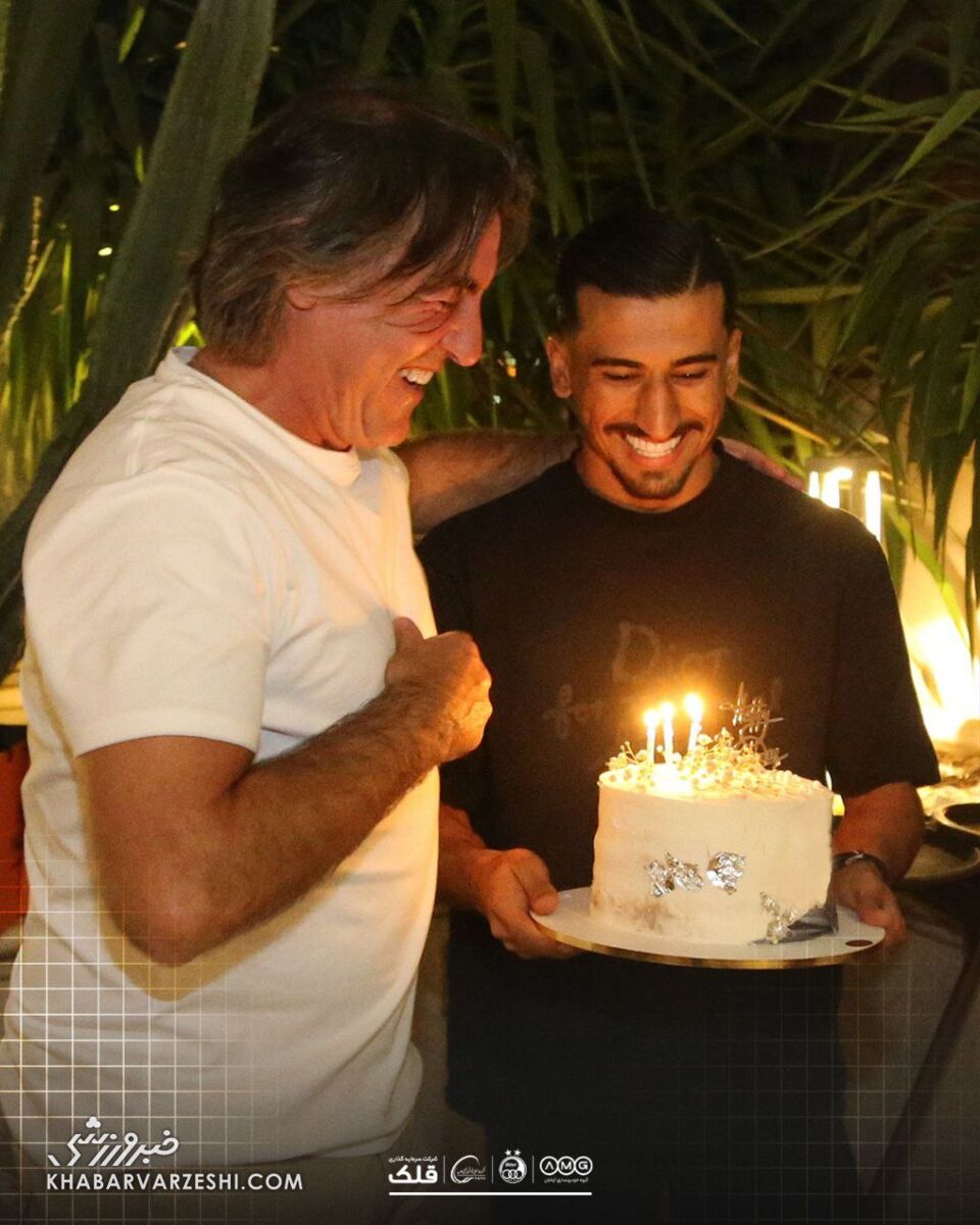 407446 بازیکن استقلال کِل کشید؛ ساپینتو سورپرایز شد! +عکس