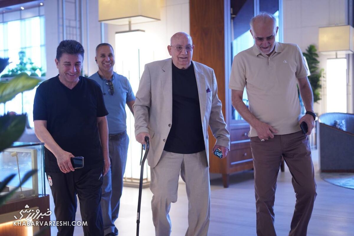 407595 حشمت مهاجرانی