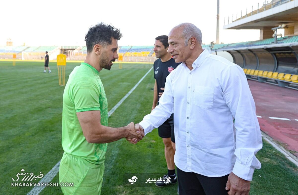 407950 عکس| آقای اسطوره به پرسپولیس برگشت