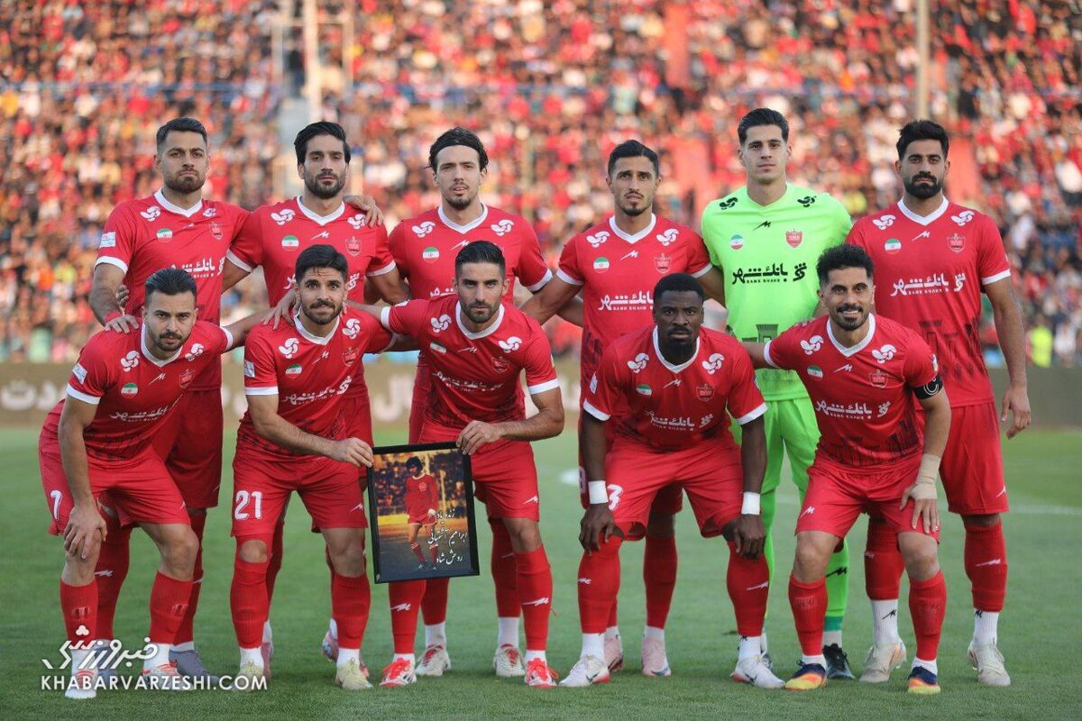 408998 عکس تیمی پرسپولیس مقابل ذوب آهن