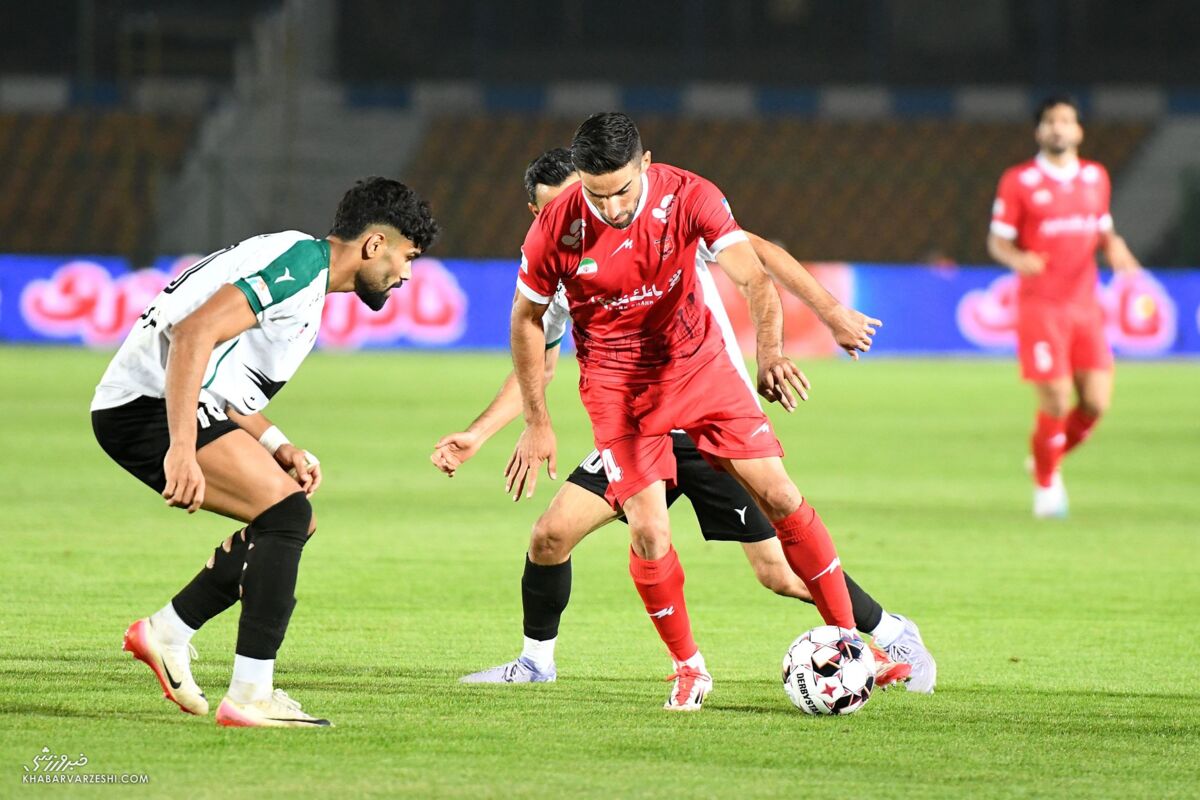 409117 میلاد محمدی در دیدار با ذوب آهن