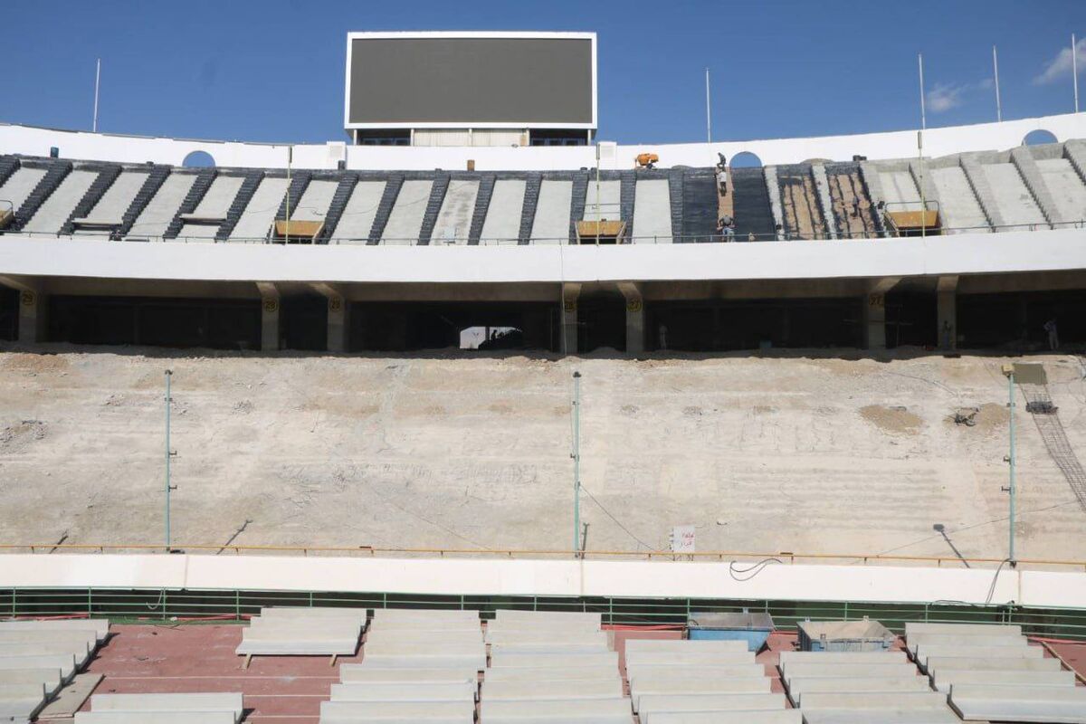 جدیدترین وضعیت ورزشگاه آزادی/ استقلال و پرسپولیس فعلاً خانه به دوش هستند +تصاویر