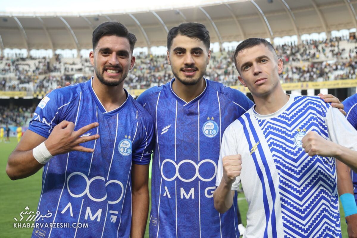 409452 بازیکنان استقلال