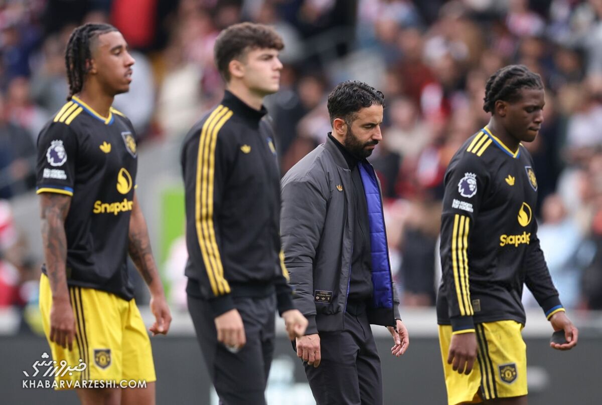 409648 روبن آموریم و تیم منچستریونایتد در بازی مقابل برایتون