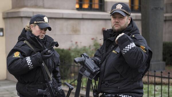 4516698 پلیس باران بازی اسرائیل