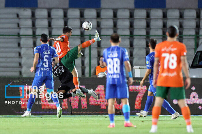 4520065 پایان روزهای تلخ استقلال با پیروزی مقابل مس؛ شلیک سه امتیازی آسانی
