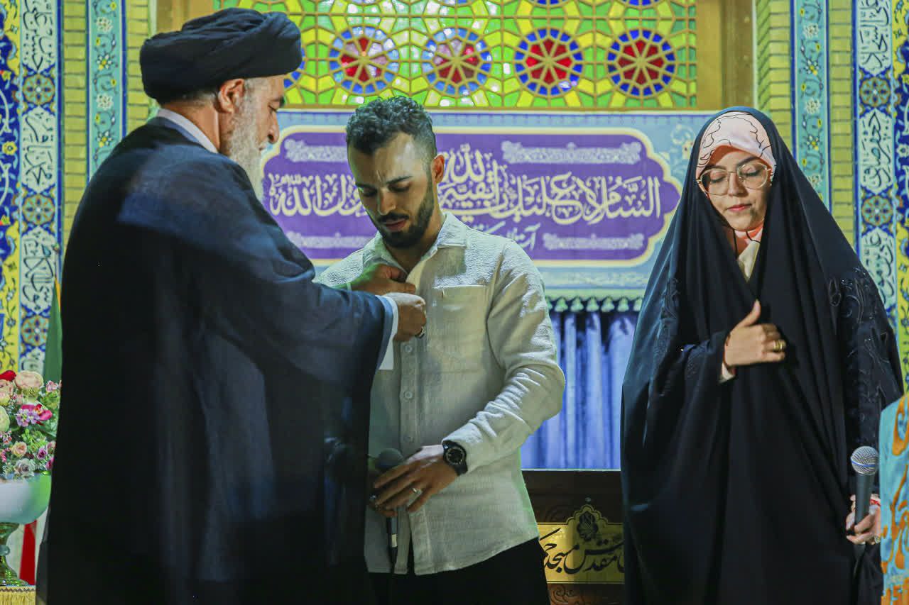 4522866 مرد سال فوتسال آسیا خادم افتخاری مسجد جمکران شد