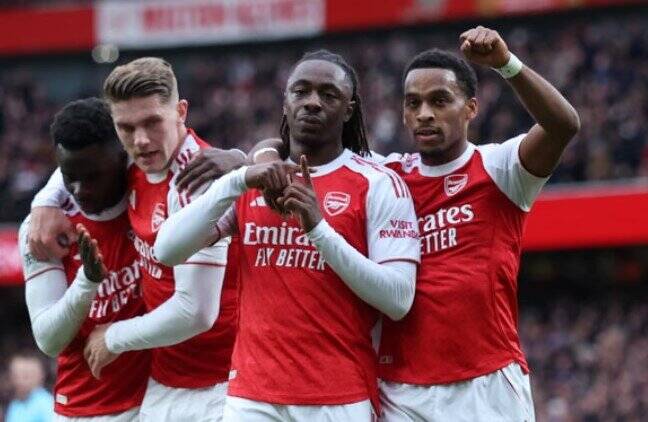 4525560 یکهتازی آرسنال و شکست سیتی در لیگ برتر انگلیس