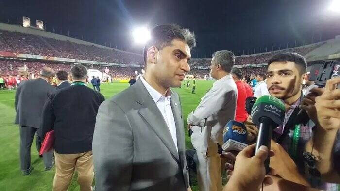 4527552 پرسپولیسِ بزرگ را کوچک نکنید؛ صندلی مدیریت، بازیچه حدادی و اینانلو