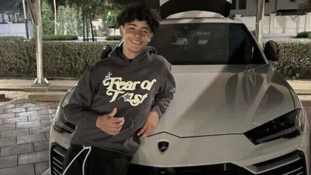 4528284 هدیه لاکچری رونالدو به پسرش+ عکس