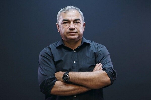 4682192-1 قلعه نویی در دعوت بازیکنان دقت کند؛ تغییر کادرفنی به سود تیم ملی نیست