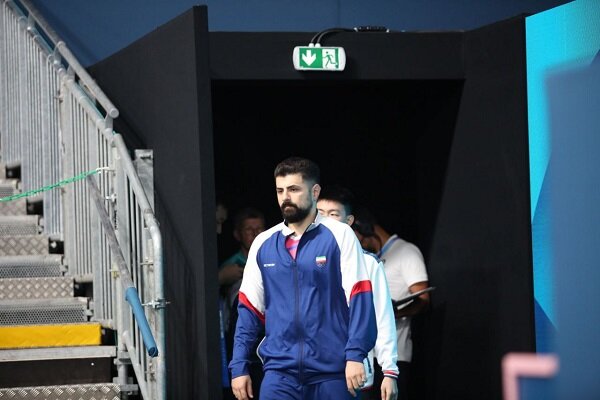 5098184-1 لطف الله نسبی: غیبت نیما نباید مشکلساز شود/ سهمیه جهانی را میگیریم