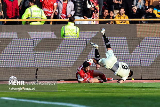5349438 تراکتور - پرسپولیس؛ شوک تهرانیها جواب میدهد یا طوفان سرخ تبریز؟