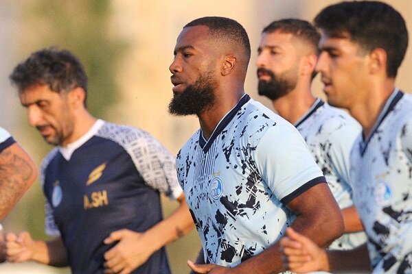 5637256 مهرانپور: استفاده از جوانان خوب است/ حضور غفوری به استقلال کمک می کند