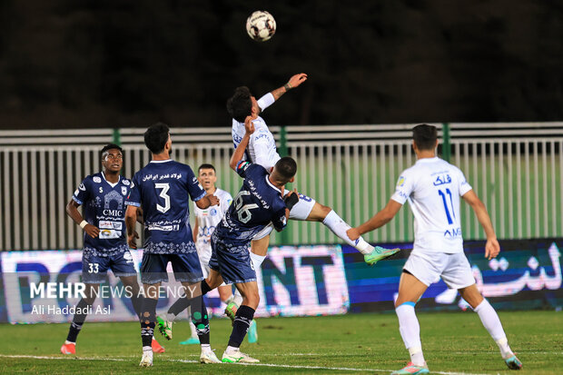 5712266-2 استقلال به فکر خم کردن آلومینیومی سختتر از آهن/ ماموریت پس گرفتن صدر