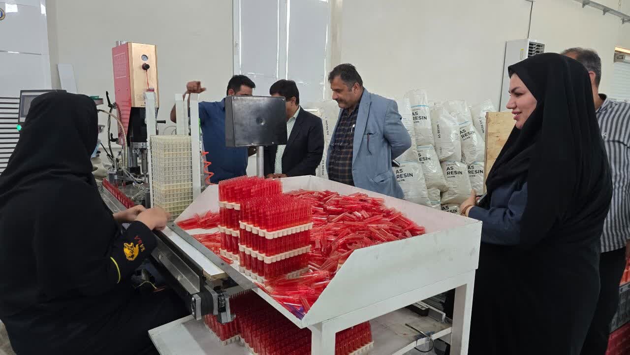 5718112 مشکلات واحدهای تولیدی و صنعتی بندرریگ بررسی شد