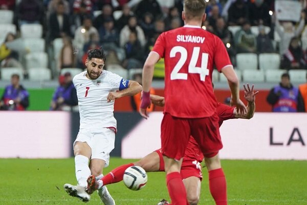 5720271 سرمربی روسیه هم منتقد «قلعهنویی» شد/ هزار دلیل «تاج» برای یک اشتباه!