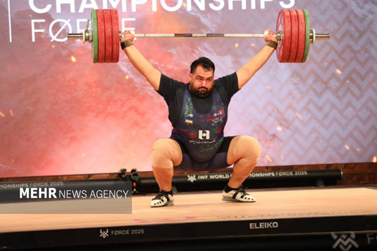 5720950-1 دو چهره متفاوت تیم ملی وزنهبرداری/ امیدواری به یک نسل و هشدار مهم