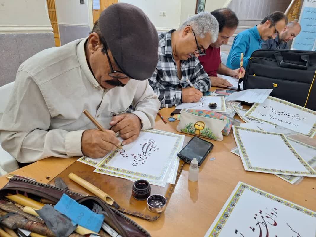 5722703 کارگاه خوشنویسی «ایران جان» در گناوه برگزار شد