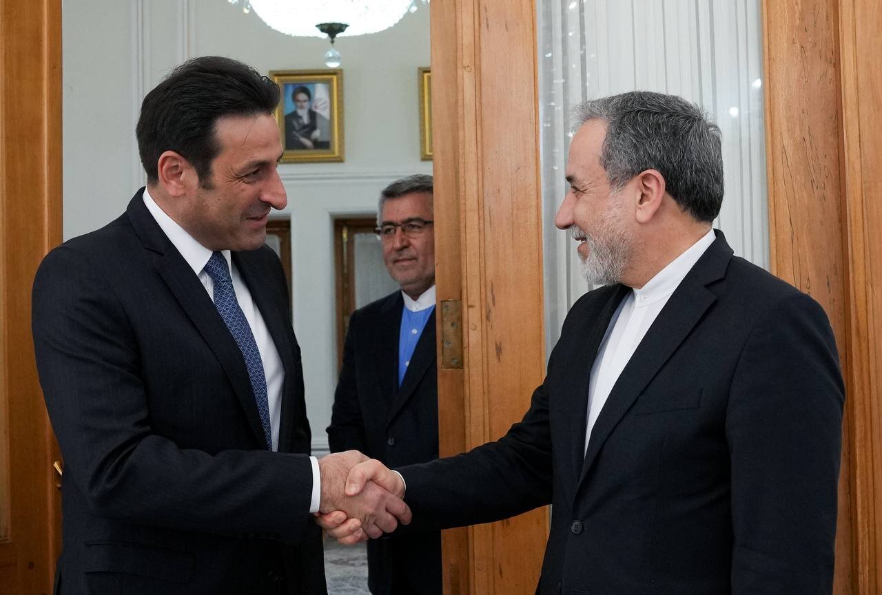 5723498 پایان ماموریت سفیر لبنان در ایران