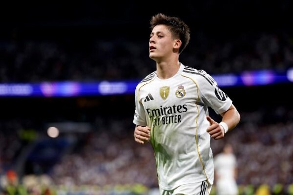 رئال مادرید - بارسلونا؛ طوفان سفید یا شعله آبی‌اناری؟