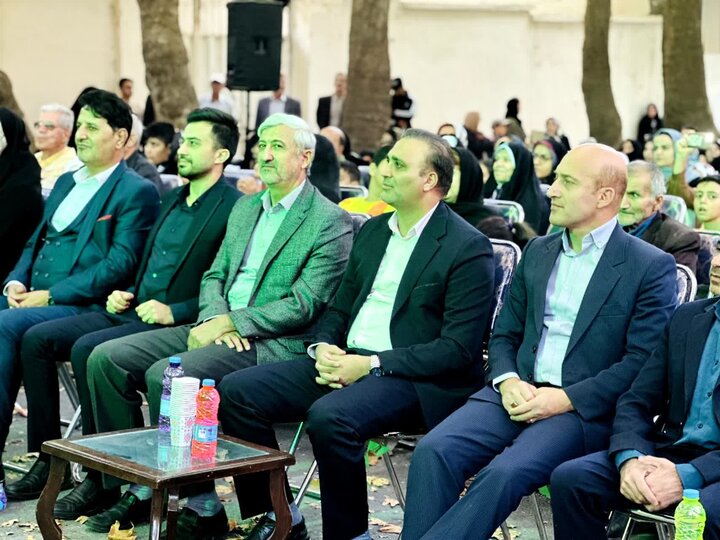 5749833 شماعی: جشنوارههای هنری زمینهساز توسعه گردشگری فرهنگی تویسرکان است