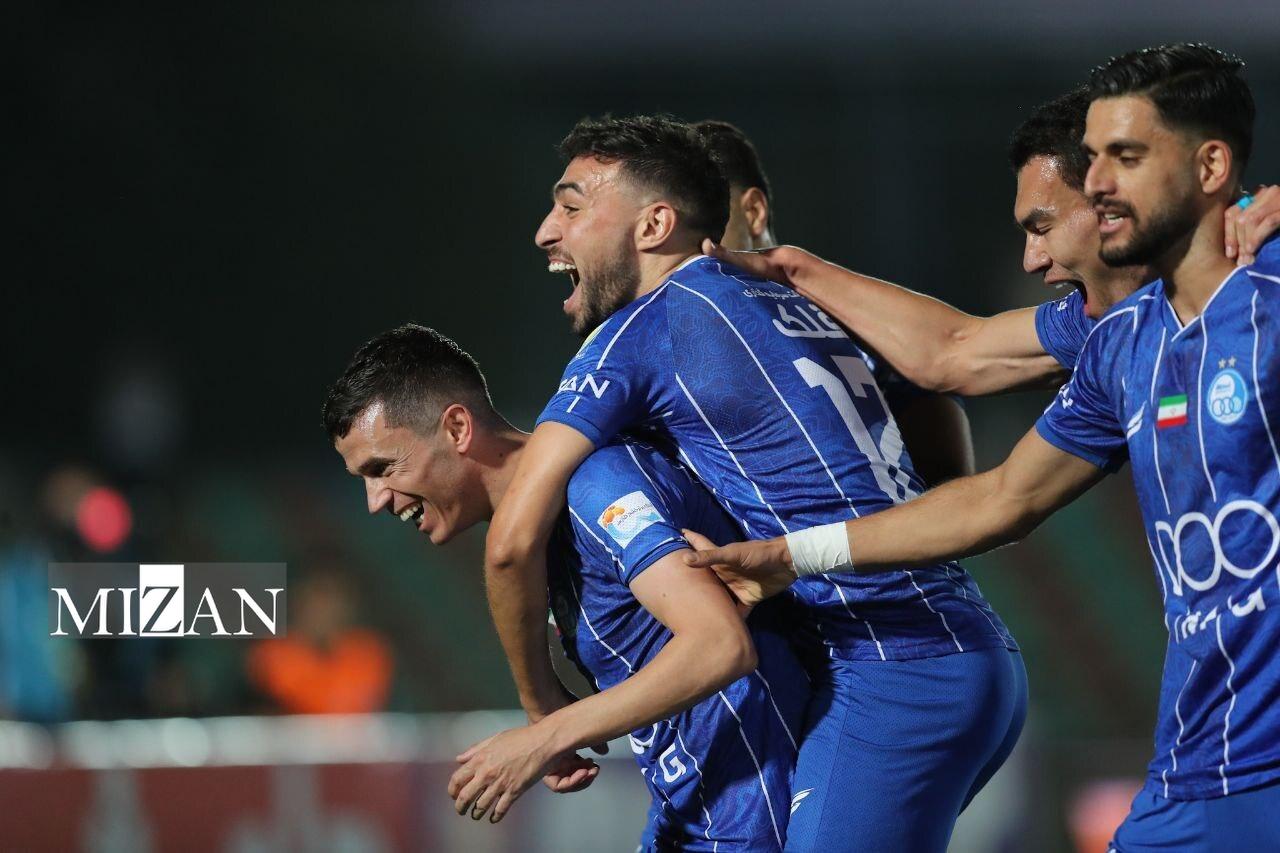 فجرسپاسی - استقلال؛ ساپینتو در اندیشه هتتریک/ قربانی ترمز تیم محبوبش را خواهد کشید؟ فجرسپاسی - استقلال؛ ساپینتو در اندیشه هتتریک/ قربانی ترمز تیم محبوبش را خواهد کشید؟