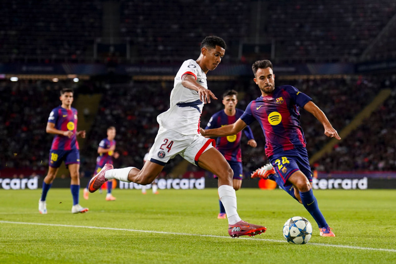 eric_garcia_of_barcelone_2025-10-02-1 اریک گارسیا - مدافع بارسلونا در جریان شکست این تیم مقابل پاری سن ژرمن در لیگ قهرمانان اروپا