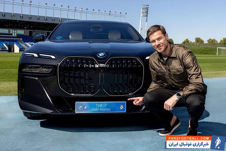 تصاویری از هدیه های خودرو های BMW اسپانسر باشگاه به بازیکنان رئال مادرید
