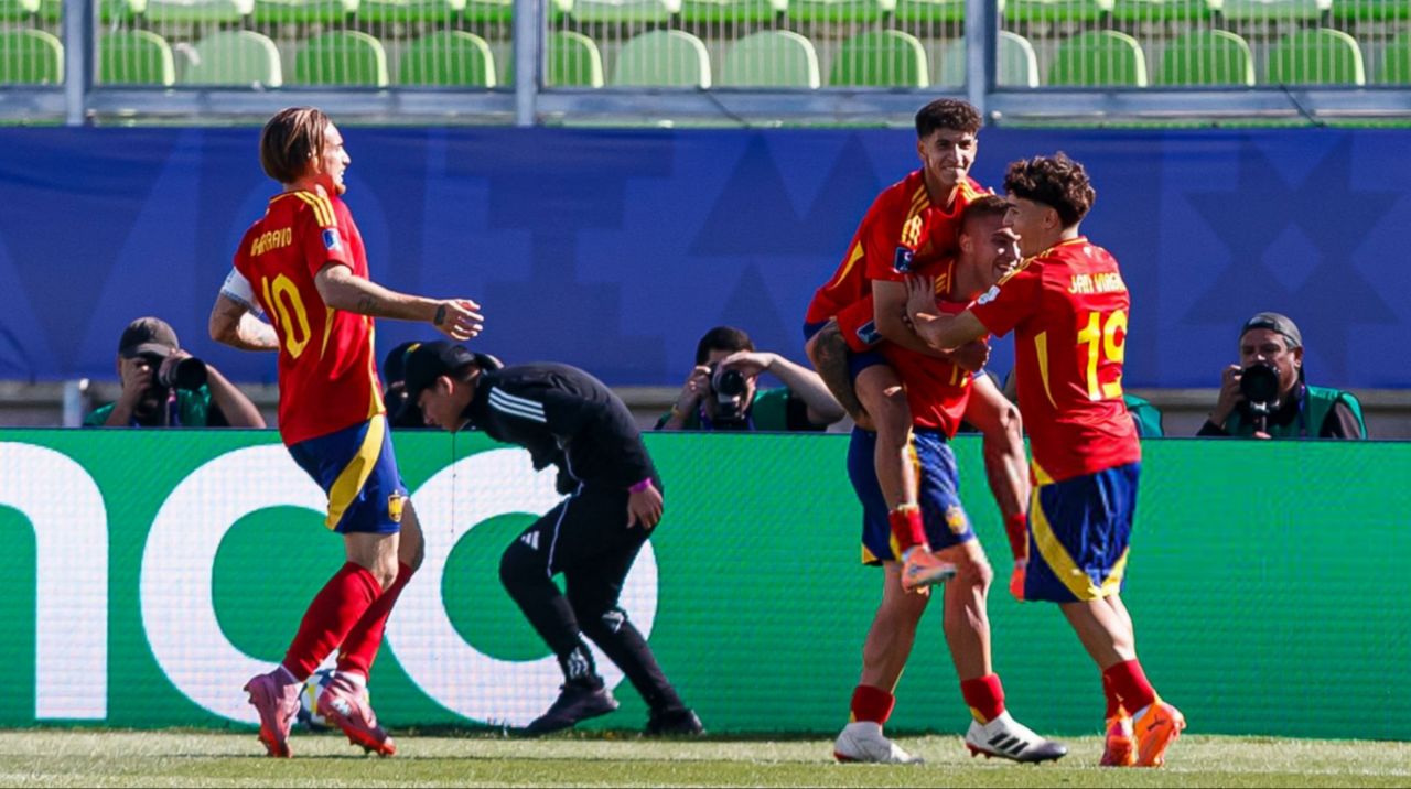 گل مهاجم رئال بتیس اسپانیا را به مرحله بعد فرستاد