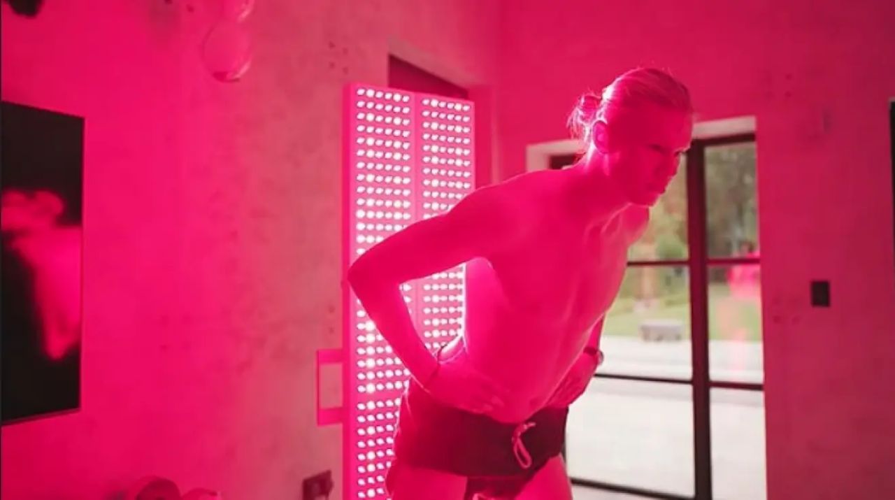 جزئیات باورنکردنی زندگی شخصی ارلینگ هالند؛ او نور قرمز دریافت می‌کند