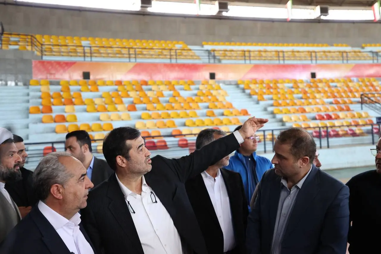 بازدید وزیر ورزش و جوانان از مجموعه ورزشی سرپوشیده ولایت بناب