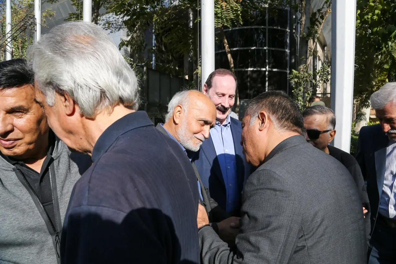 img_20251029_124548_208 مراسم تشییع پیکر مرحوم اکبر کارگرجم(عکس)