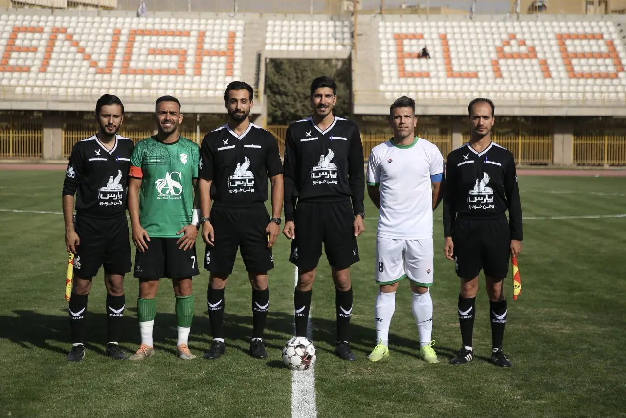 photo_2025-10-03_12-30-33 بازی پرماجرا در ورزشگاه انقلاب کرج با تقسیم امتیازات