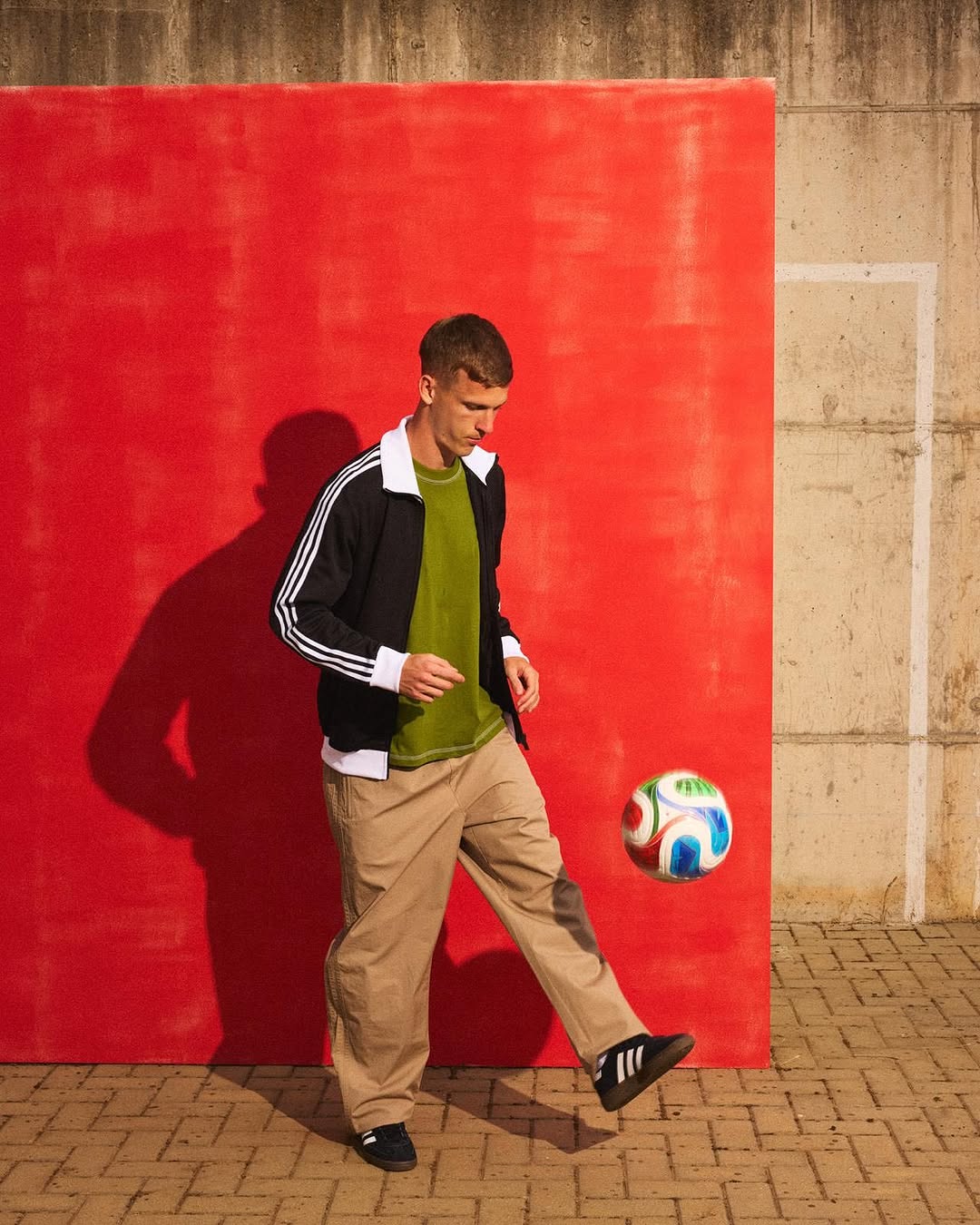 photo_2025-10-04_00-38-04 دنی اولمو